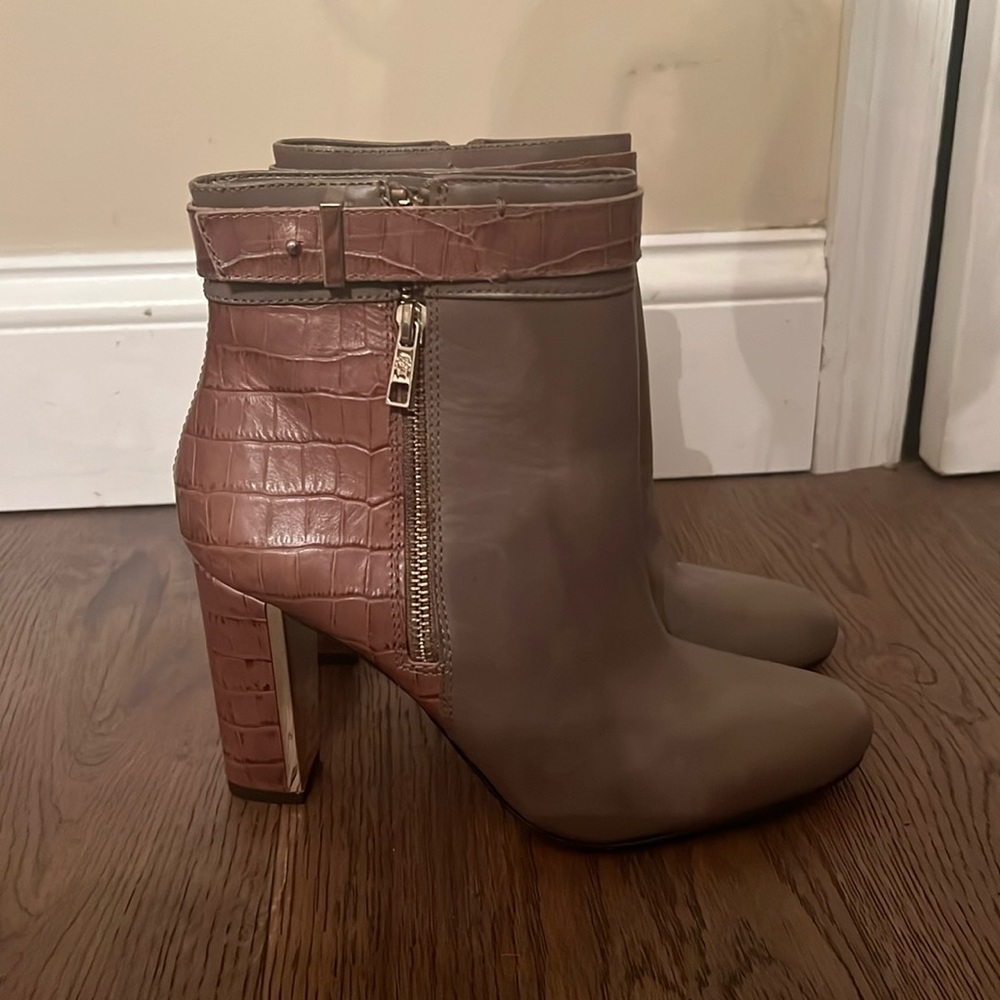 Slightly worn Ann Taylor booties